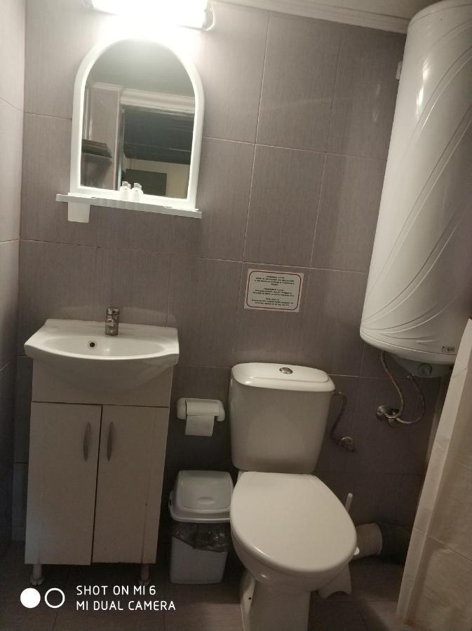 ホテル Papanovata House Enina エクステリア 写真